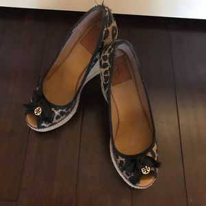 Tory Burch 9.5  Jackie leopard peep toe wedges